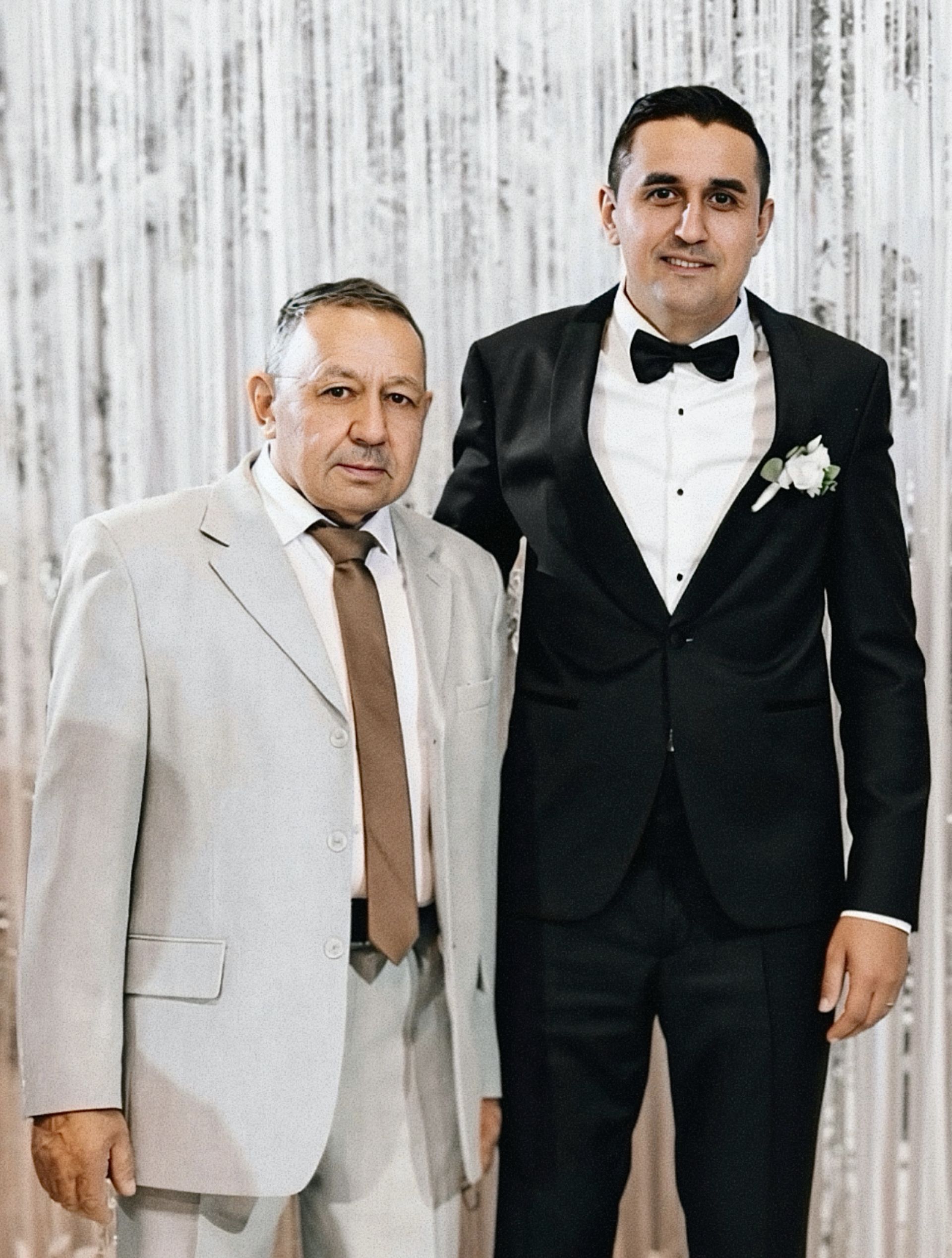 «Әлегә ышана алмыйм…»: композитор Марат Мухин әтисен соңгы юлга озатты