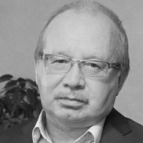 Танылган композитор Азат Хөсәенов вафат