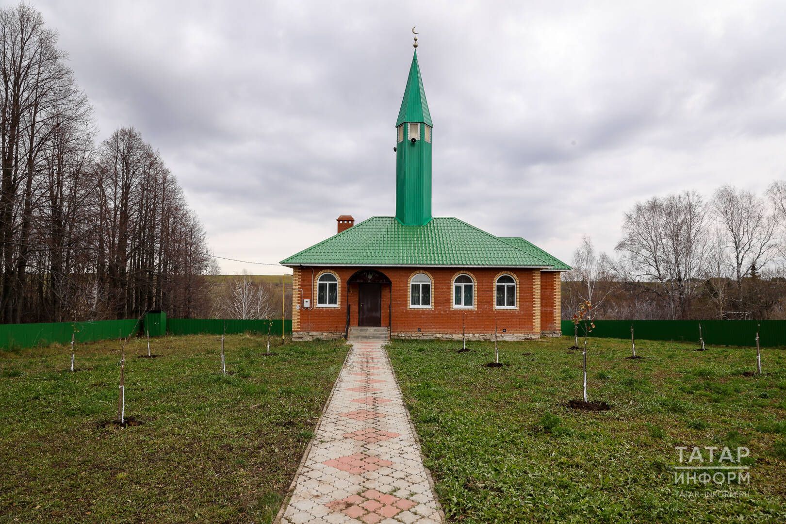 «Валя-Вәсилә - Аллаһы Тәгаләнең хәзрәткә биргән бүләге»