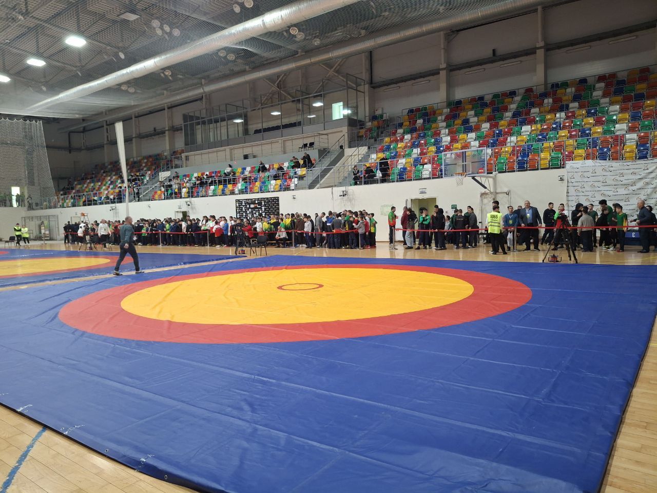 Яшьләр арасындагы Татарстан беренчелегендә хәлиткеч очрашуларга кемнәр чыкты?