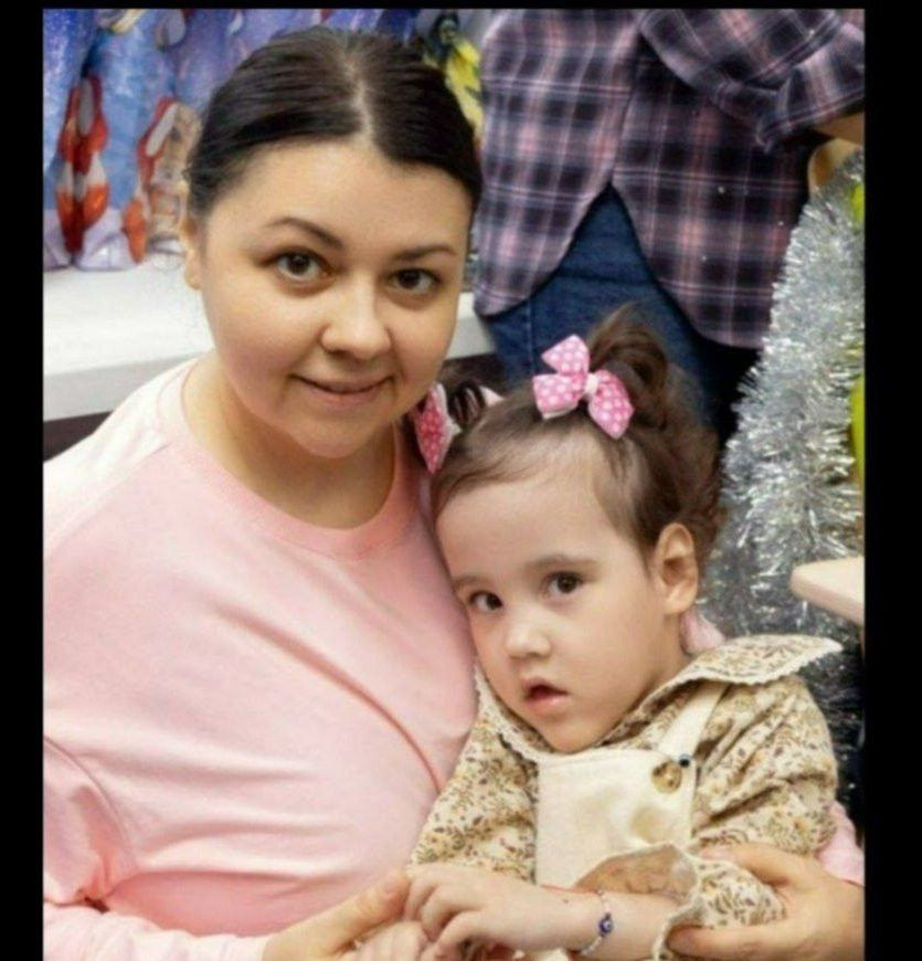 Өч еллык көрәш: кечкенә Алинәгә ярдәм кирәк