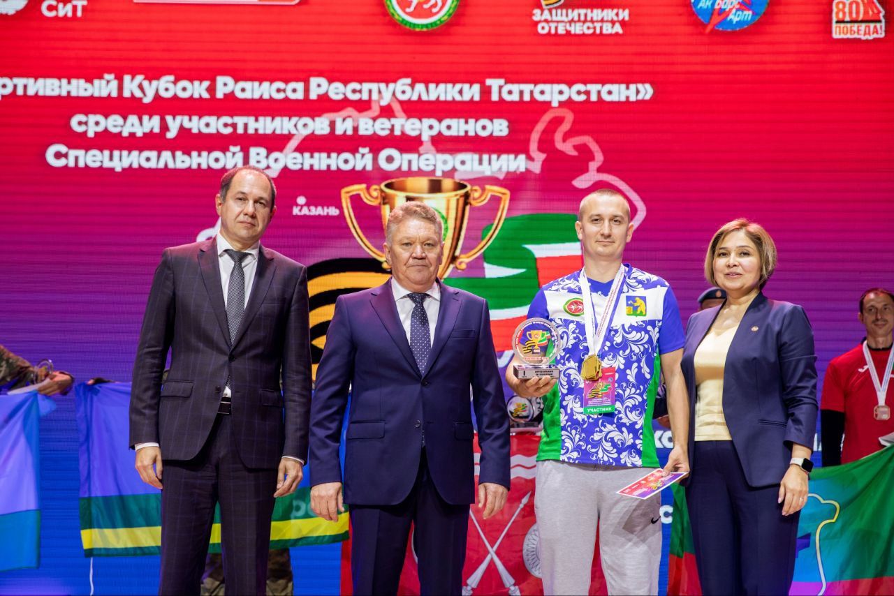 Сазлык аша сигез сәгать өстерәп коткарганнар: Балтач егете Фидәилнең яу тарихы