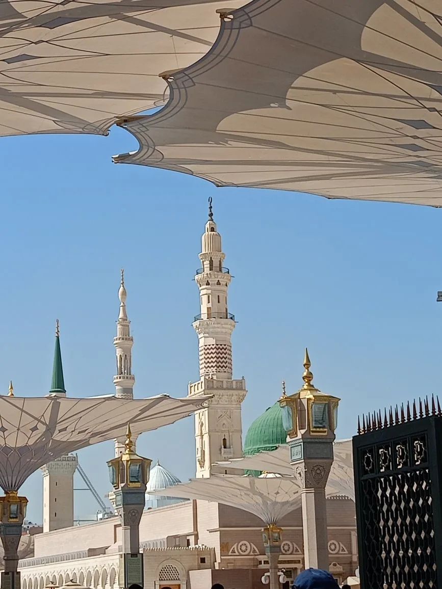 “Безнең хаҗыбыз әле кайткач башлана”: Мәккә-Мәдинә сәфәре турында хатирәләр