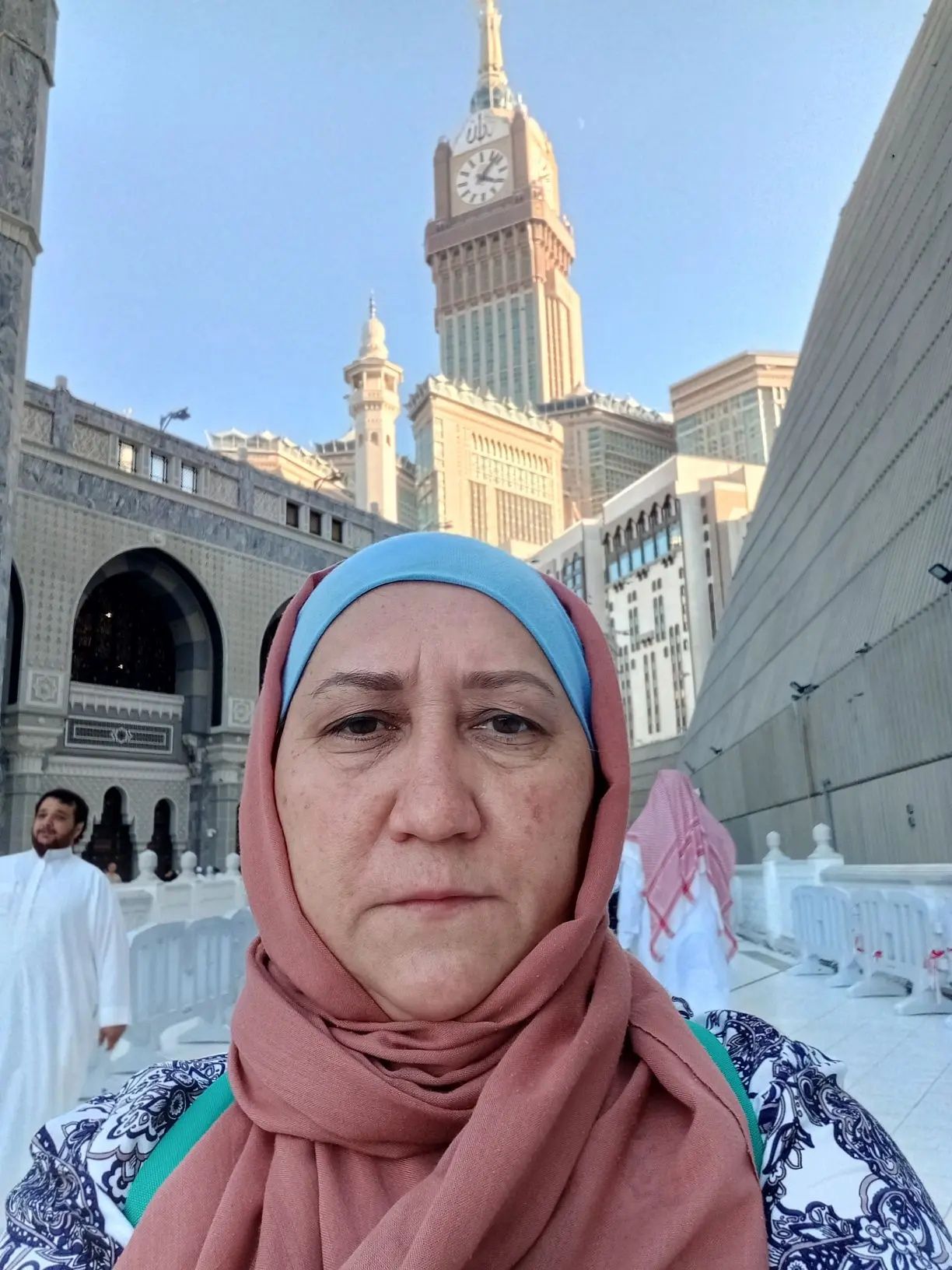 “Безнең хаҗыбыз әле кайткач башлана”: Мәккә-Мәдинә сәфәре турында хатирәләр