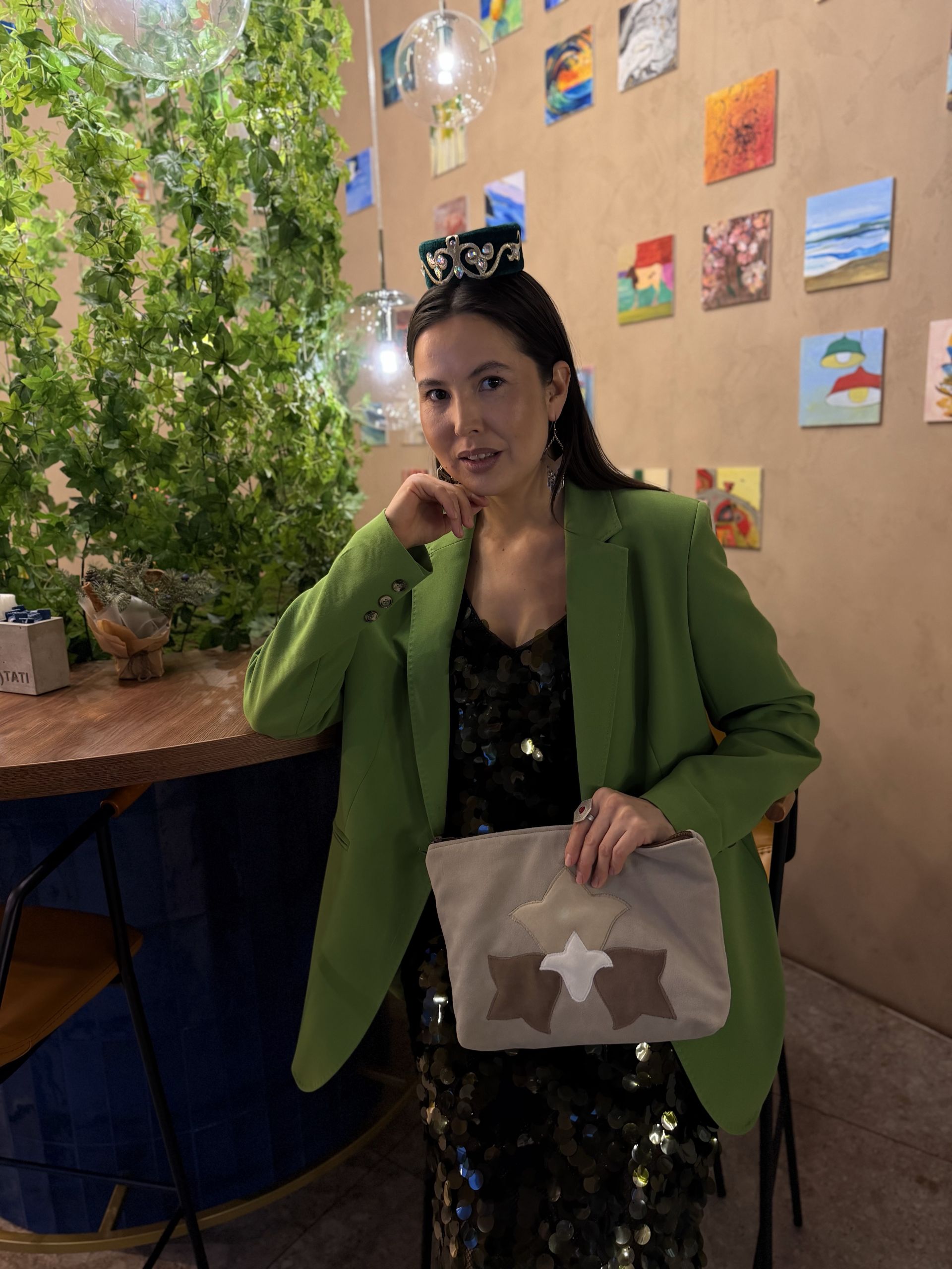 Бу киемнәр гардеробыңда булырга тиеш: яз 2026 трендлары һәм стилист киңәшләре