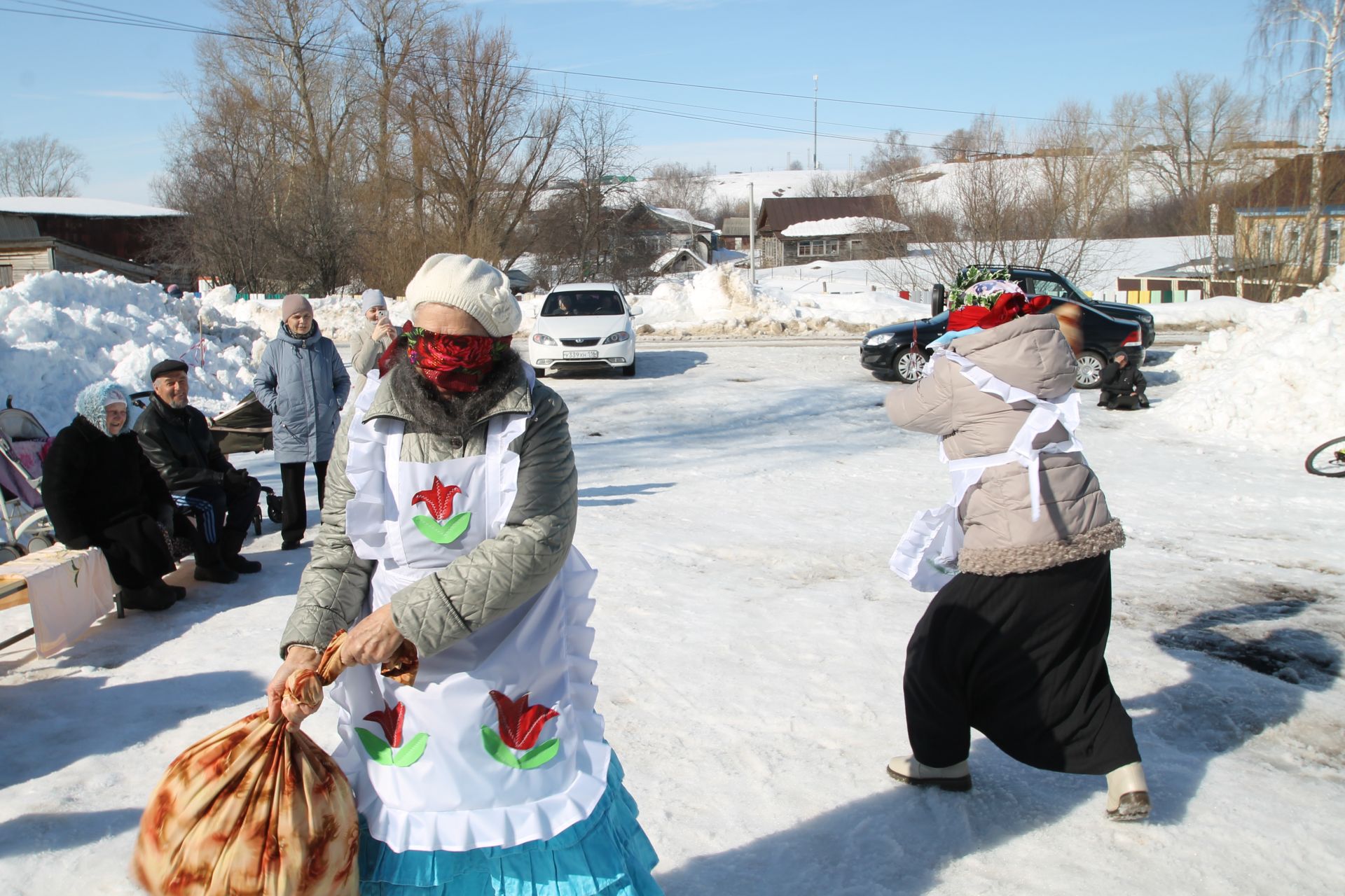 Нәүрүз көнендә кем нәрсә теләмәс?! Нәүрүз бәйрәменнән безнең репортаж