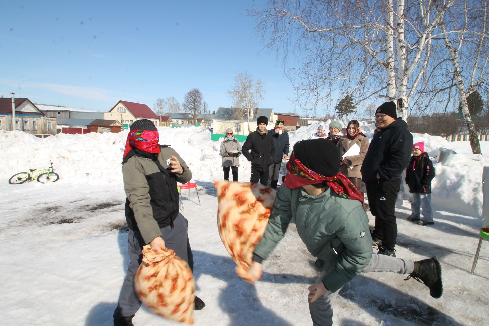 Нәүрүз көнендә кем нәрсә теләмәс?! Нәүрүз бәйрәменнән безнең репортаж