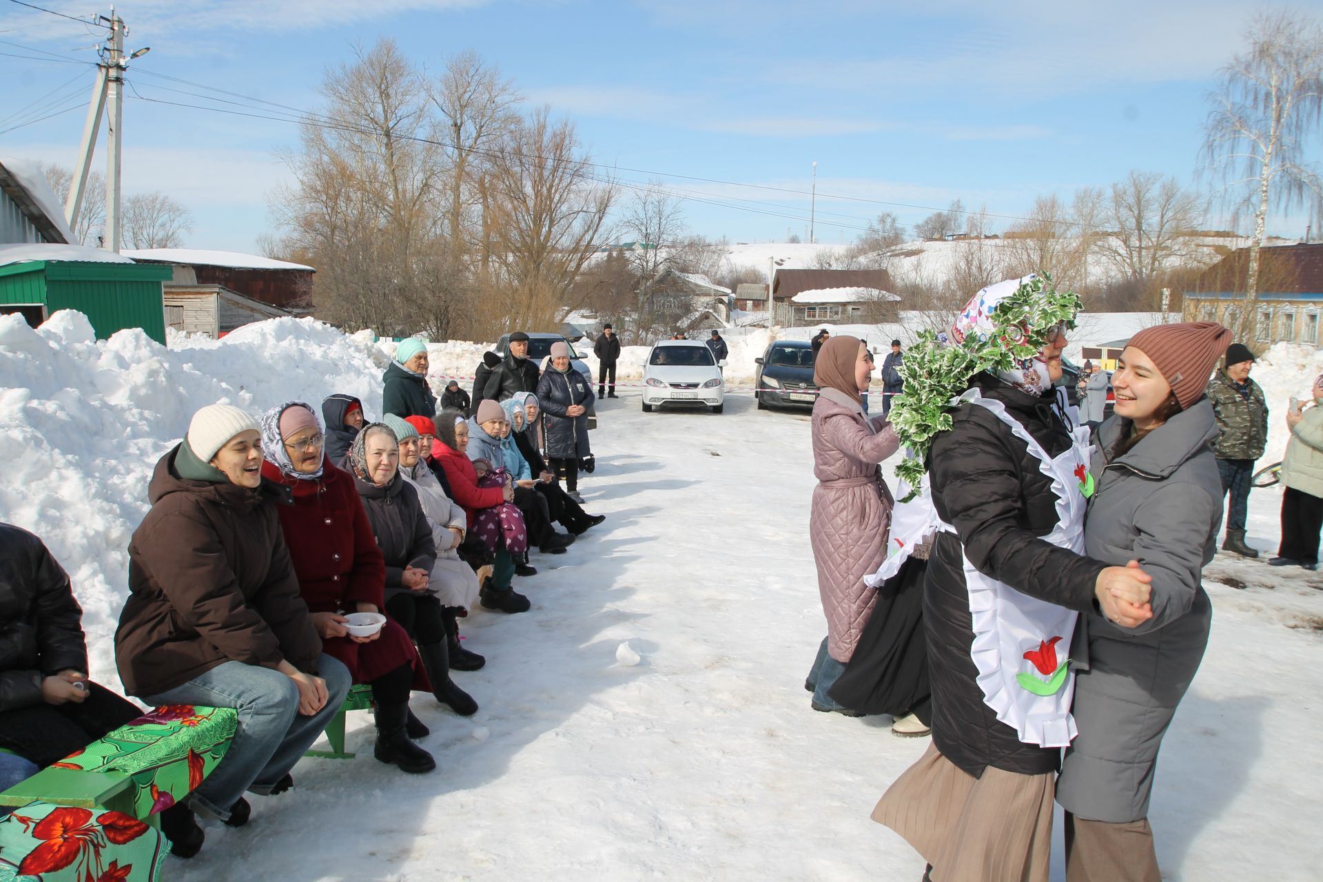 Нәүрүз көнендә кем нәрсә теләмәс?! Нәүрүз бәйрәменнән безнең репортаж