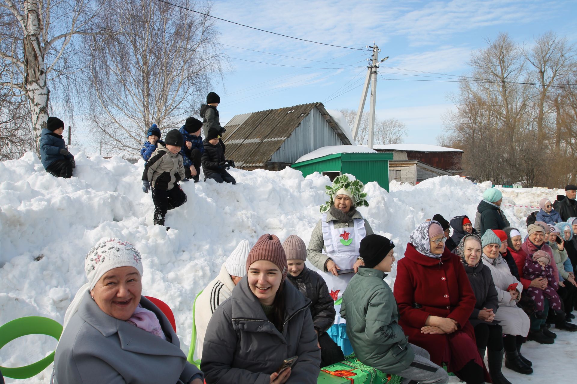 Нәүрүз көнендә кем нәрсә теләмәс?! Нәүрүз бәйрәменнән безнең репортаж