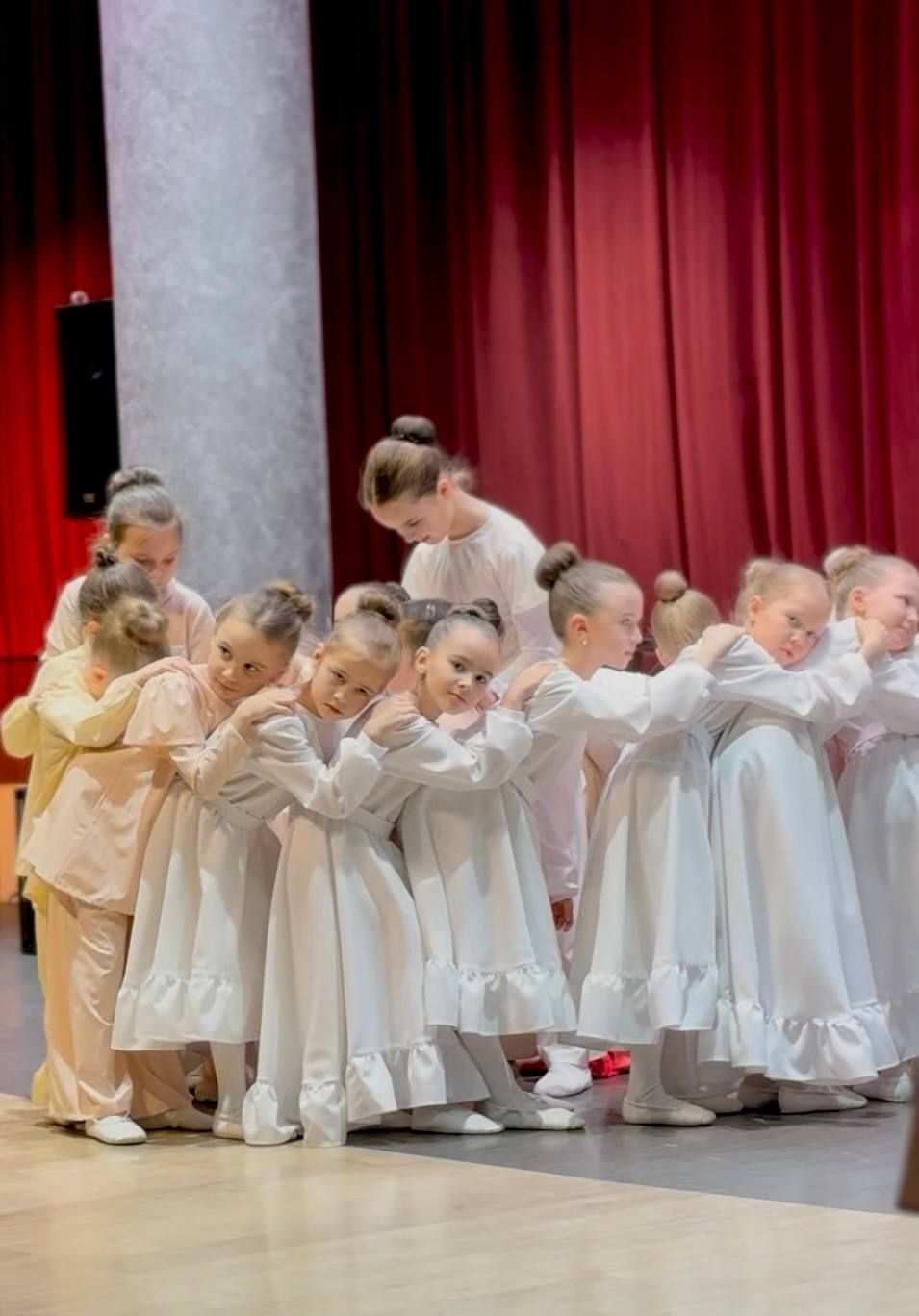 «Сезнең эшегез милләтне яшәтәчәк!»: «Апуш» балалар театр студиясенә 4 яшь
