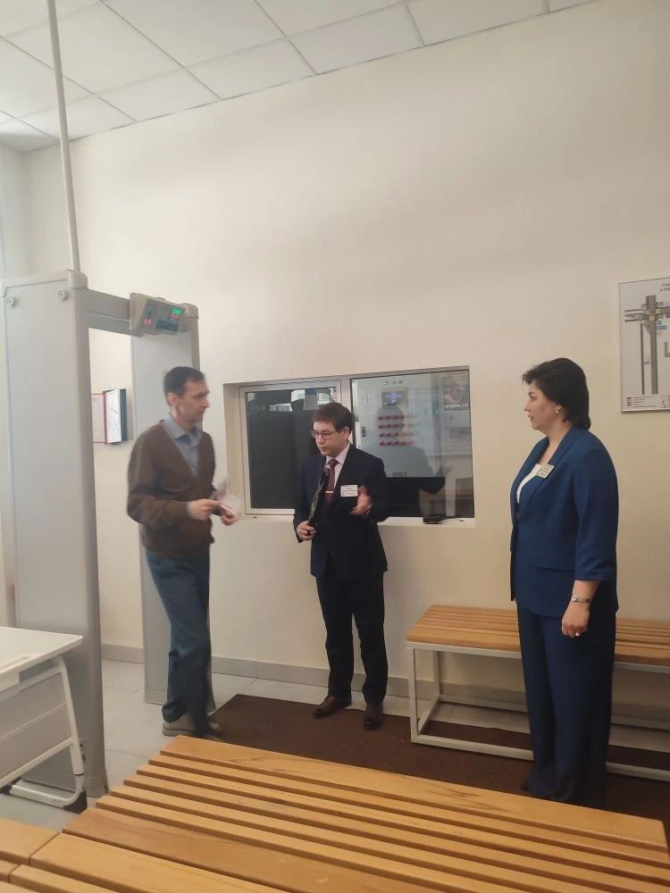 Әти-әниләр дә имтихан бирде