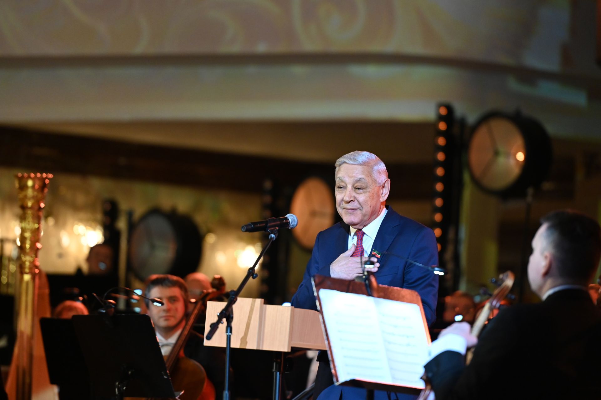 Фәрит Мөхәммәтшин: “Республика хатын-кызлары Татарстан үсешенә зур өлеш кертә”