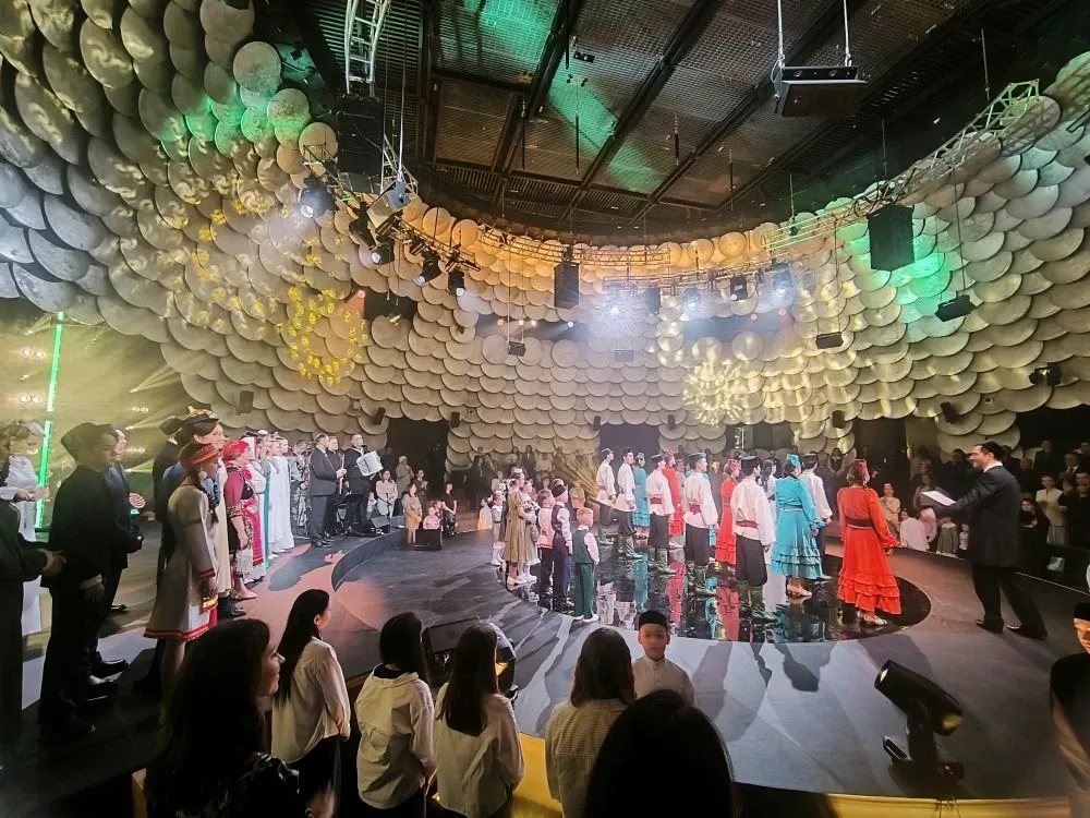 “Татар сүзе – Тукай сүзе”: иң сәләтле балалар Камал сәхнәсендә очрашты