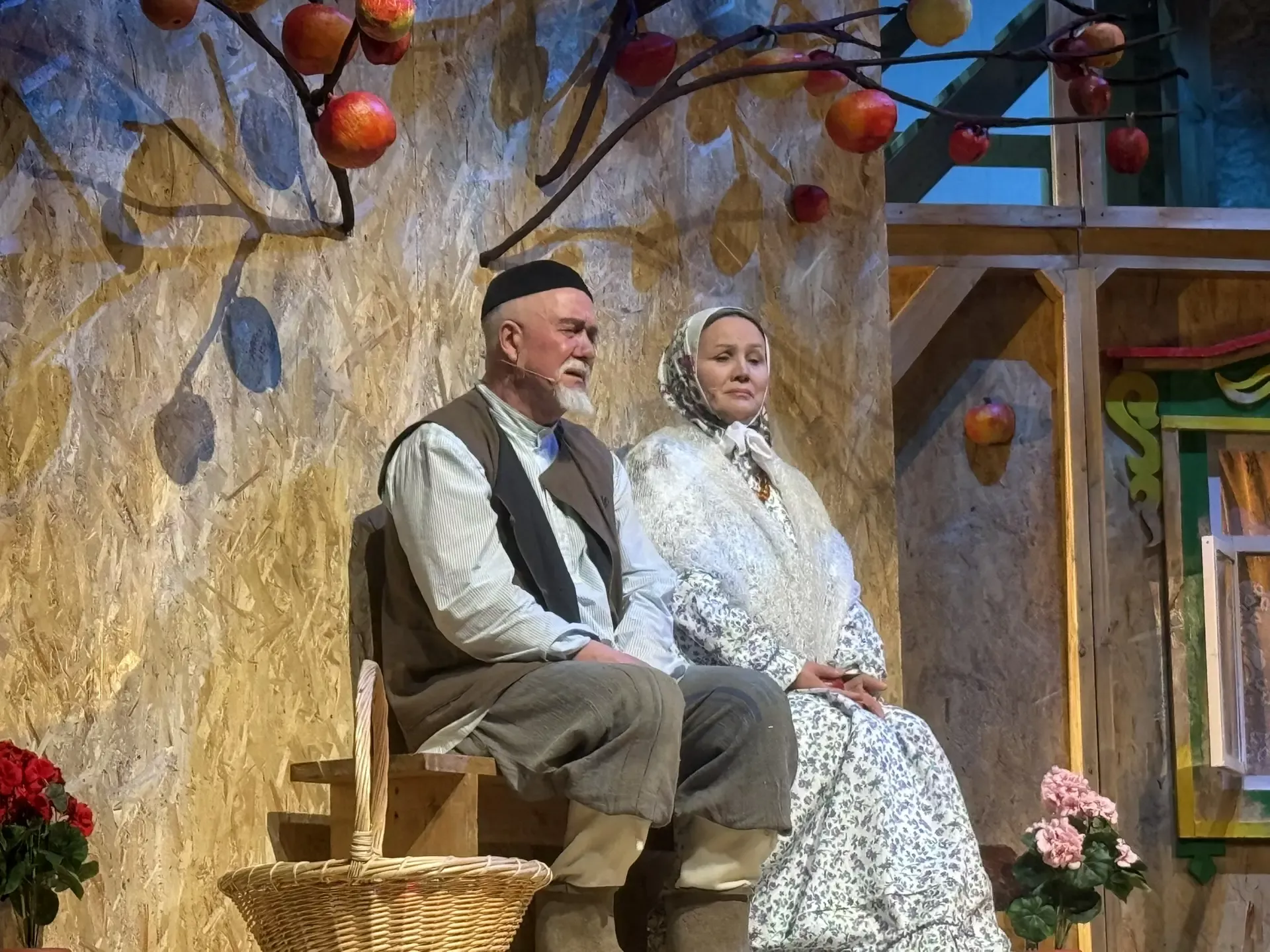 Әлфәт Закирҗанов «Әлдермештән Әлмәндәр» турында: “Сөенәм, минем куркуларым дөрес булмады”