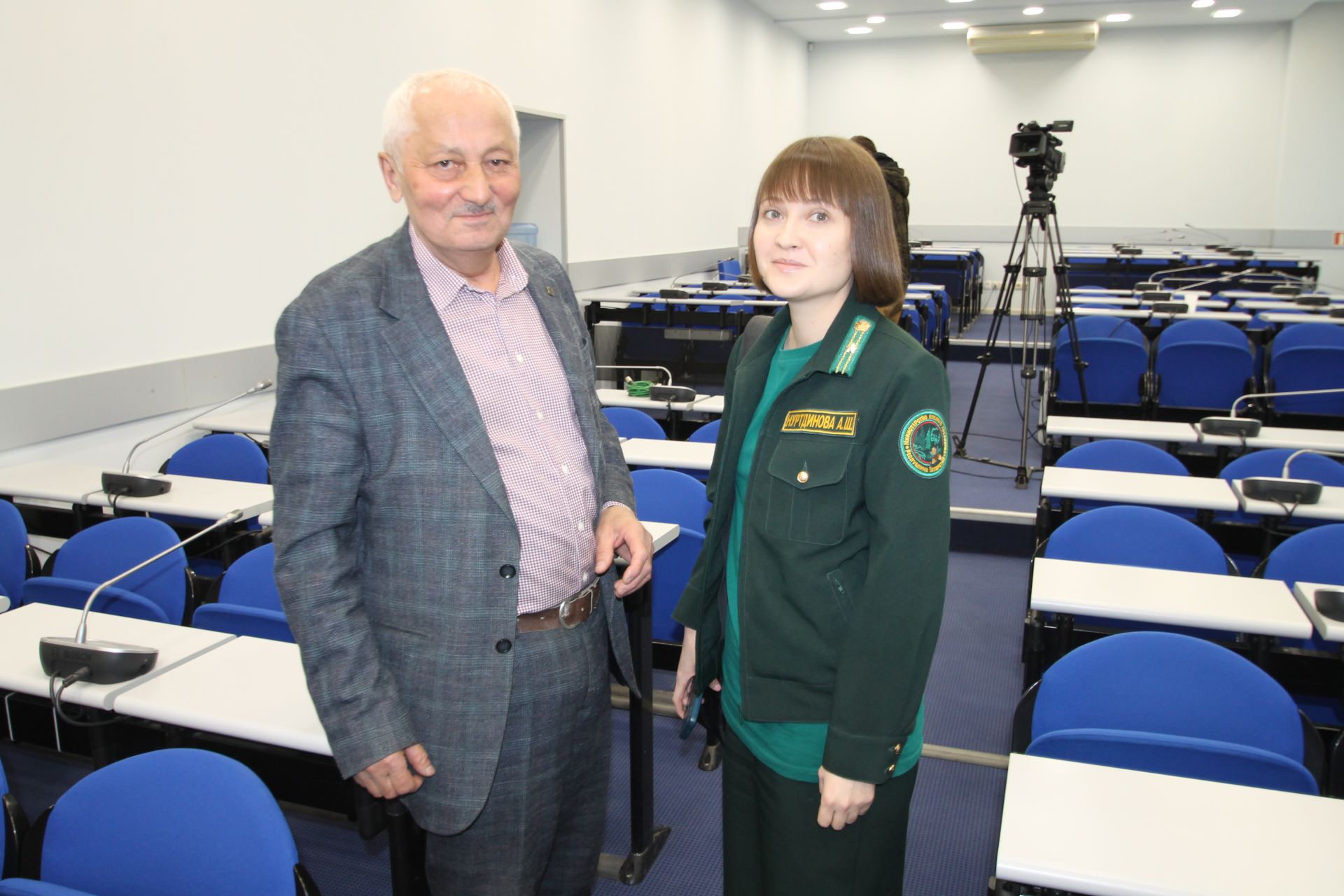 Агач утырткан кешеләргә яфраклар рәхмәт укый