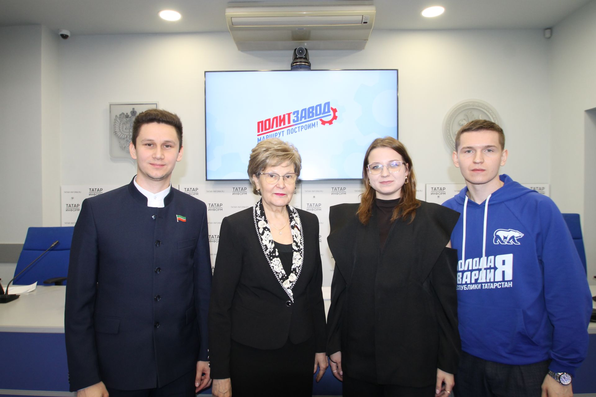 “ПолитЗавод кешеләр белән аралашырга өйрәтте, дөньяга карашымны киңәйтте”