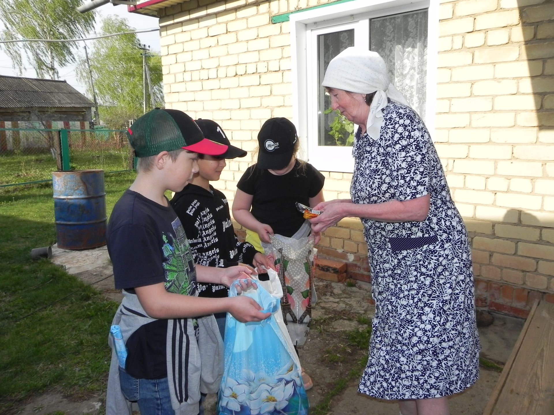 1 майда буялган йомырка җыю: татар авылларында сакланган борынгы йола каян килгән?