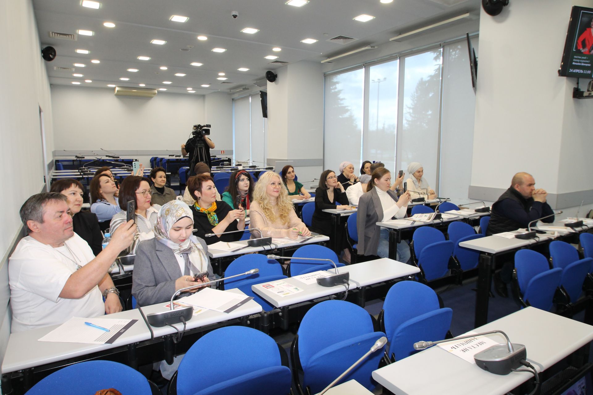 Журналистлар татарча диктантта “5”ле билгесе алырга омтыла