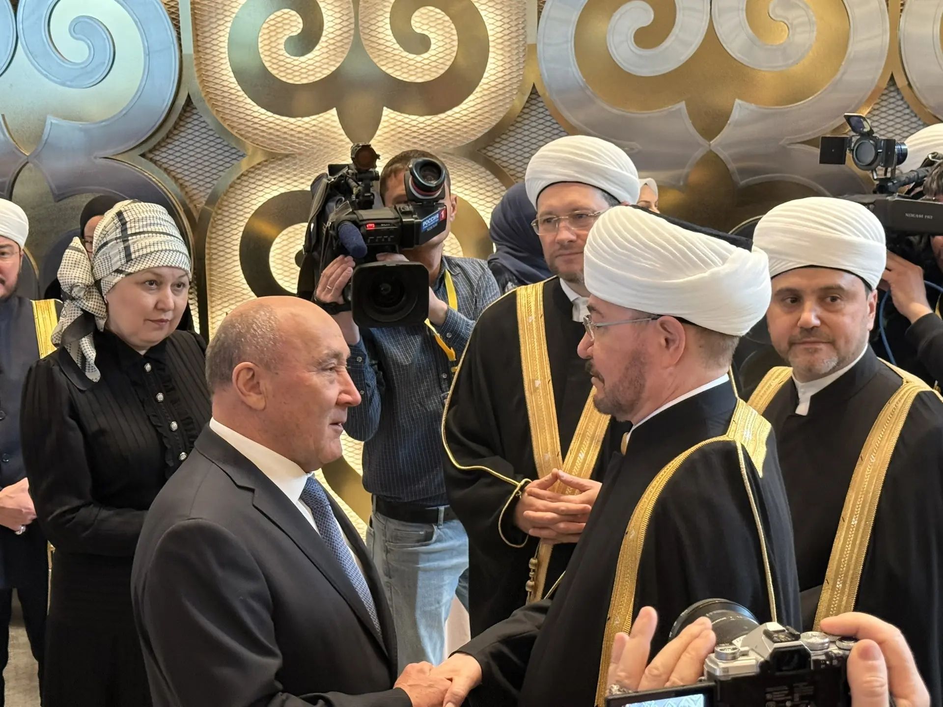 Марат Әхмәтов: “Динебез – ислам, кыйблабыз – Коръән”