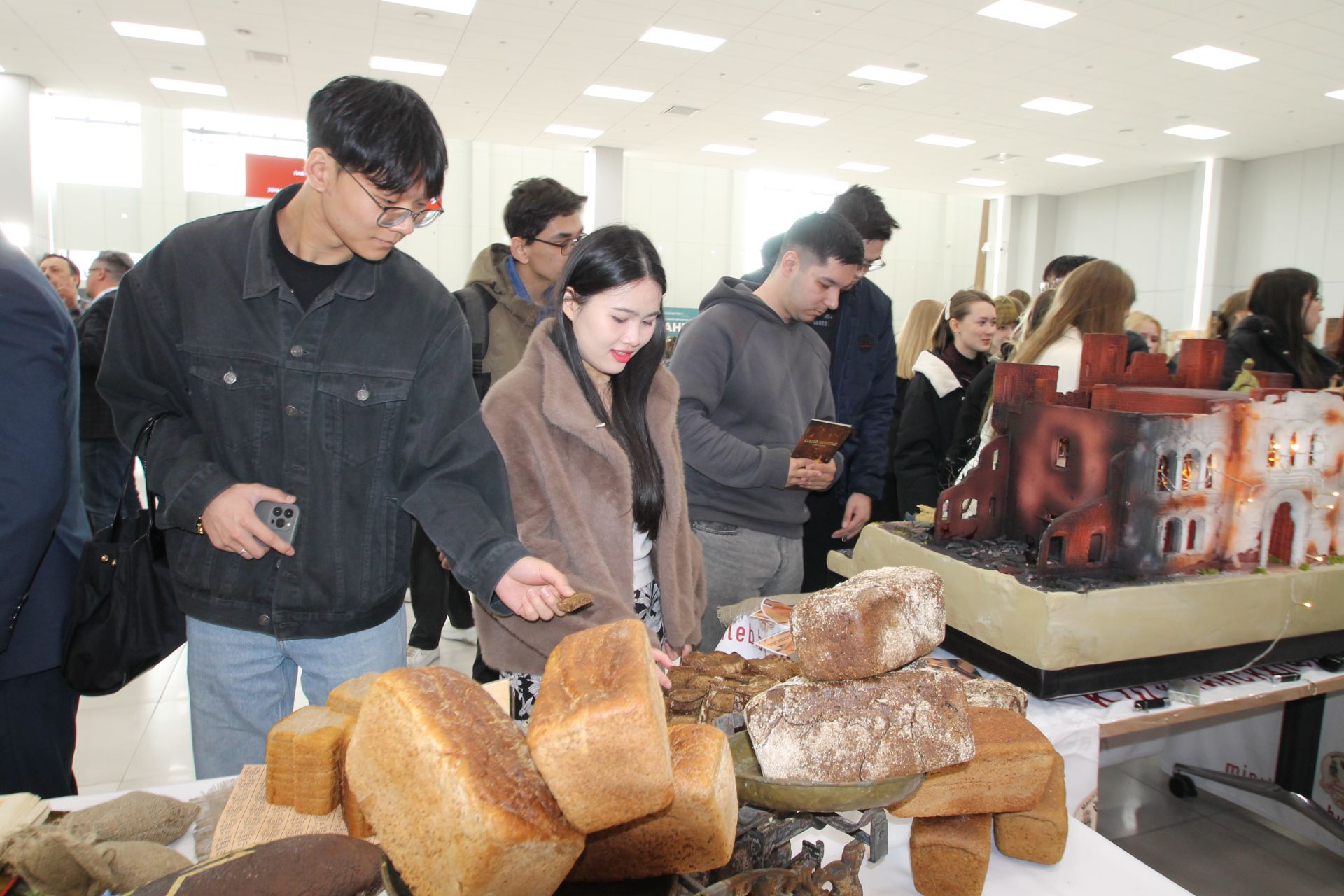 Белорус халкы сугыш елларында һәр өченче кешесен югалткан