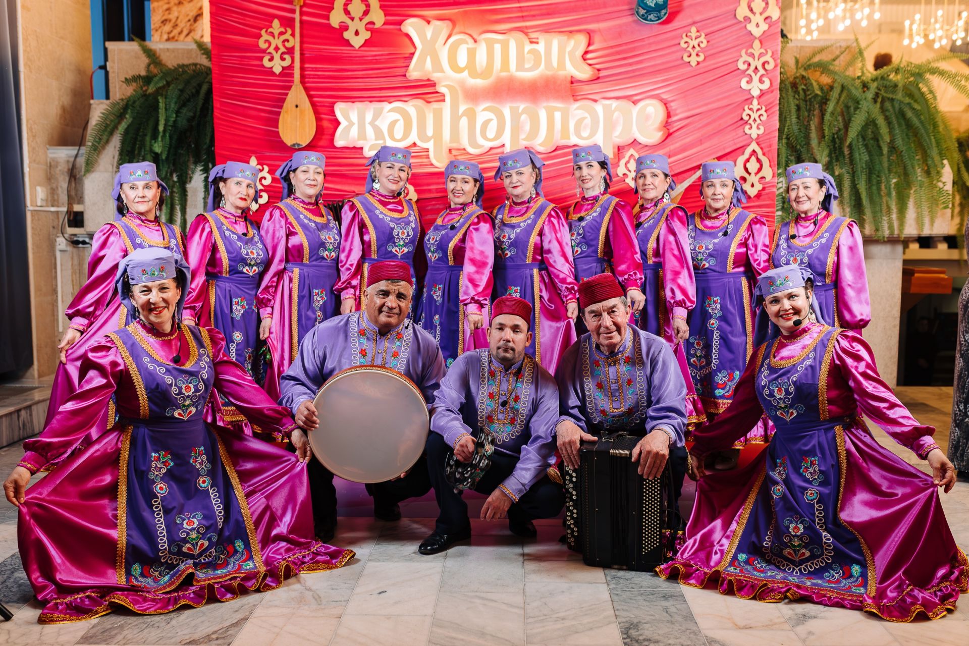 Халык җәүһәрләре: эретеп ябыштыручы, тәрбияче һәм зур хатын