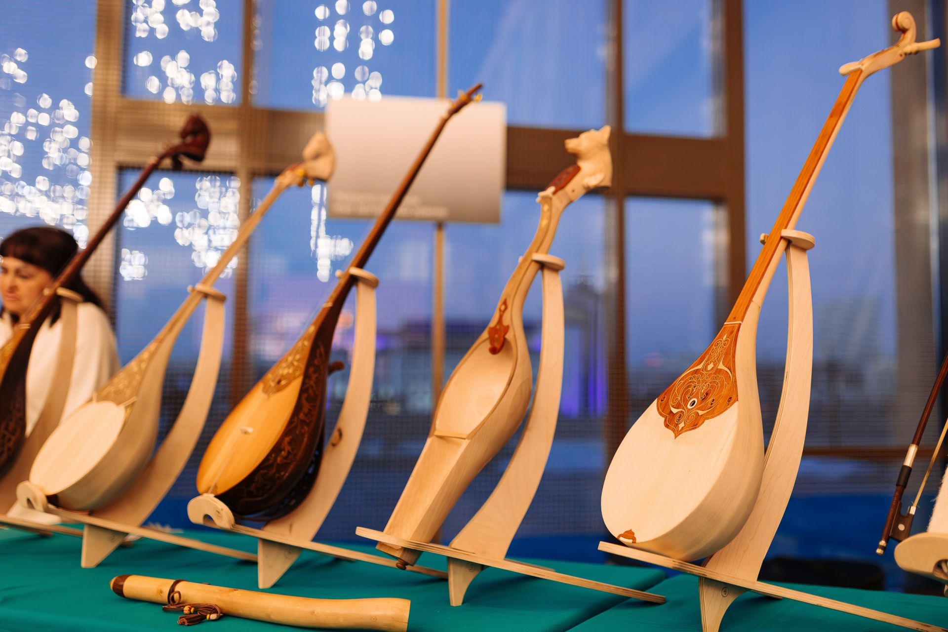 Халык җәүһәрләре: эретеп ябыштыручы, тәрбияче һәм зур хатын