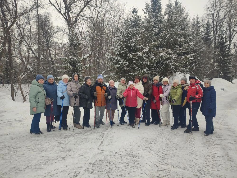 Паркларда Скандинав йөреше популярлашты