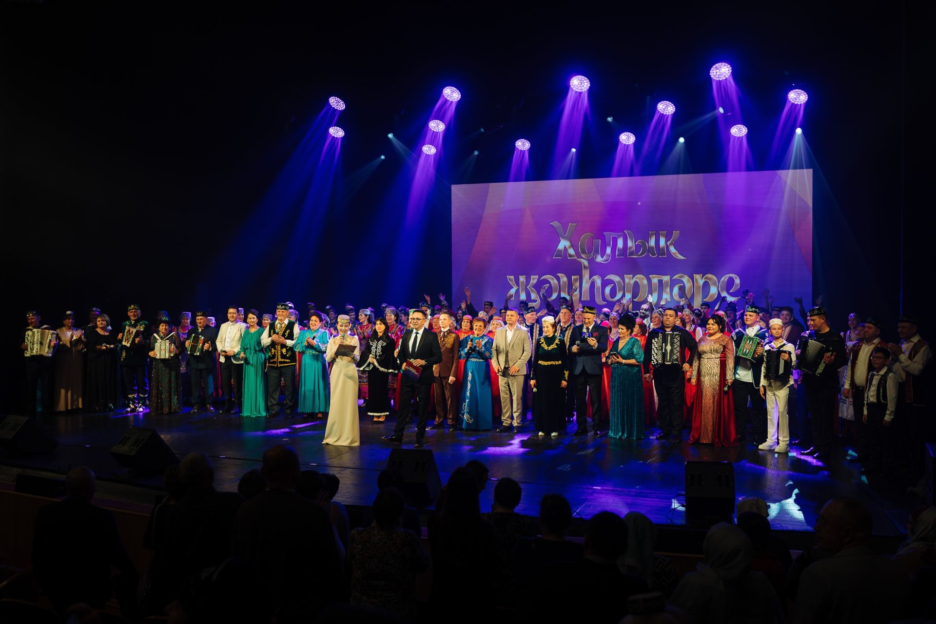 Халык җәүһәрләре: эретеп ябыштыручы, тәрбияче һәм зур хатын