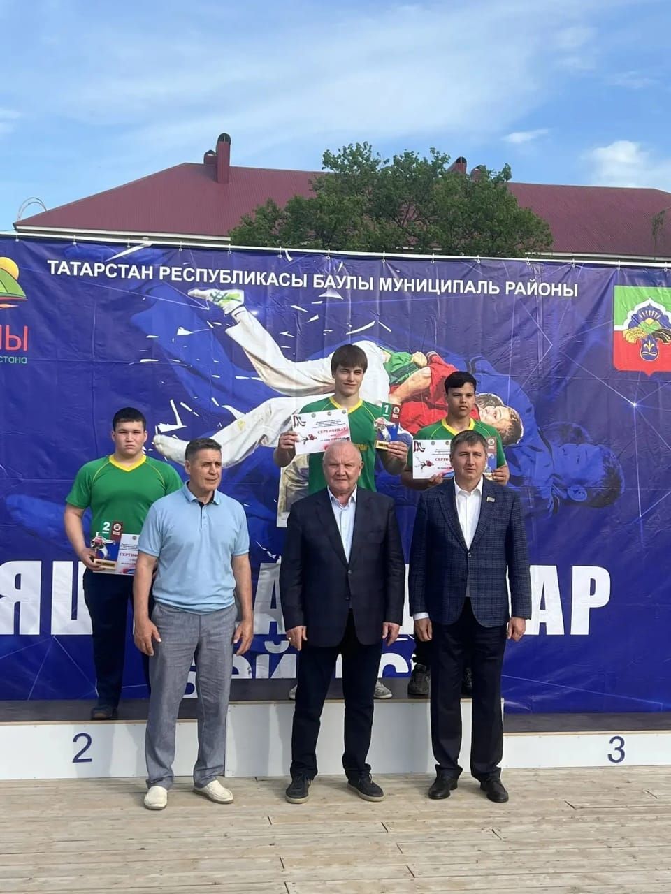 “Бергә тотынганда, һәр районда чемпионнар ясап була”