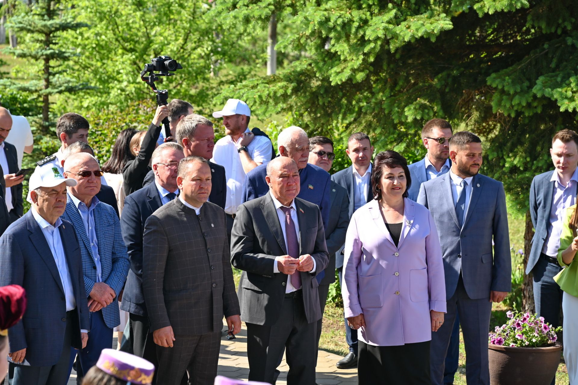 Марат Әхмәтов: “Авыл турында кайгырту ул бөтен дәүләтне кайгырту”