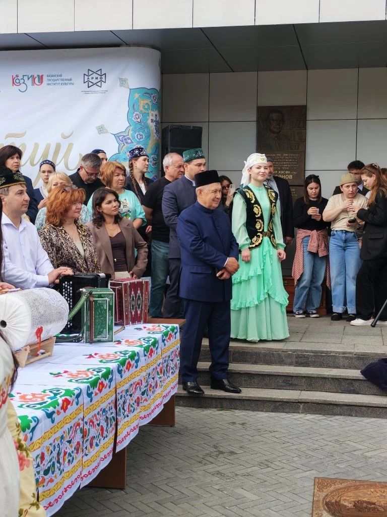 Казанда Сабантуйга бүләк җыйдылар