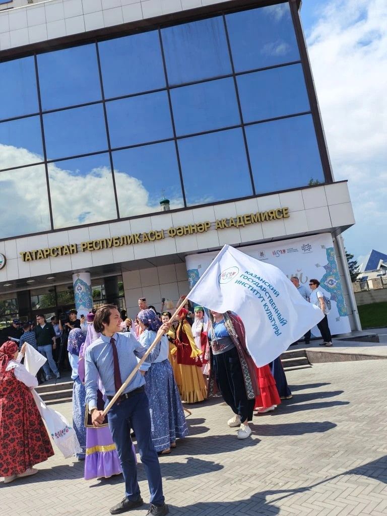 Казанда Сабантуйга бүләк җыйдылар