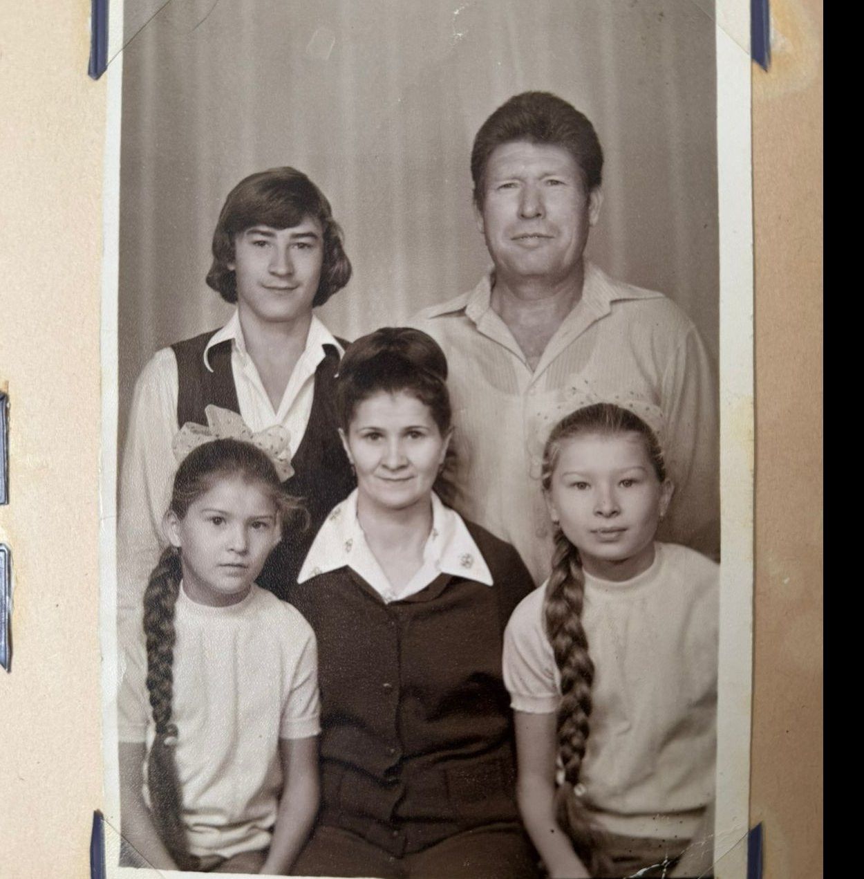 Өч айда тулы ятим калып, Урта Азиягә чыгып киткән: 84 яшьлек Мәгълүмә әбинең йөрәк өзгеч язмышы