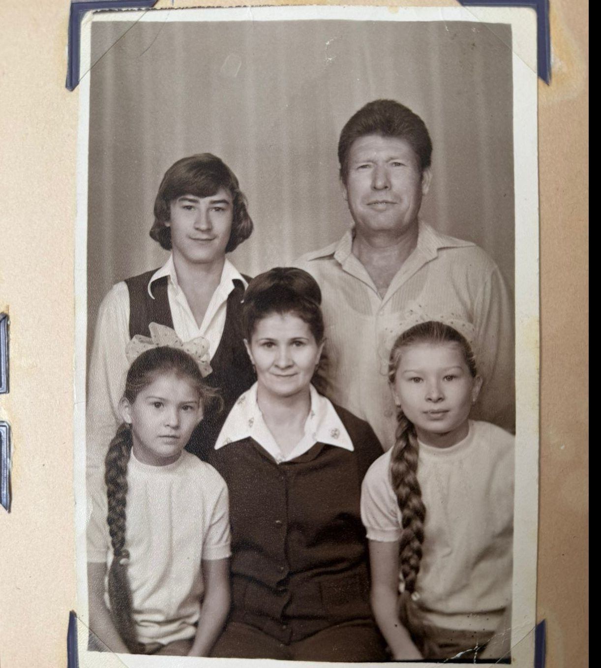 Өч айда тулы ятим калып, Урта Азиягә чыгып киткән: 84 яшьлек Мәгълүмә әбинең йөрәк өзгеч язмышы