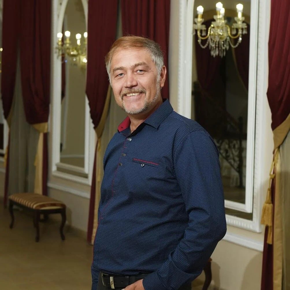Ренат Шәмсетдинов: «Башта мине Исламия Мәхмүтованың кияве буларак таныдылар»