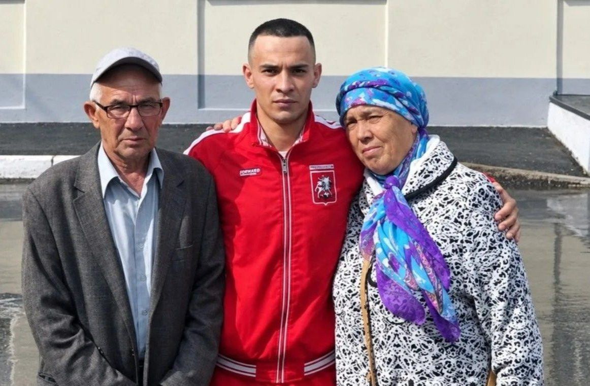 Телефоннан хәбәр көткән өч ел: «Без аны һаман көтәбез»