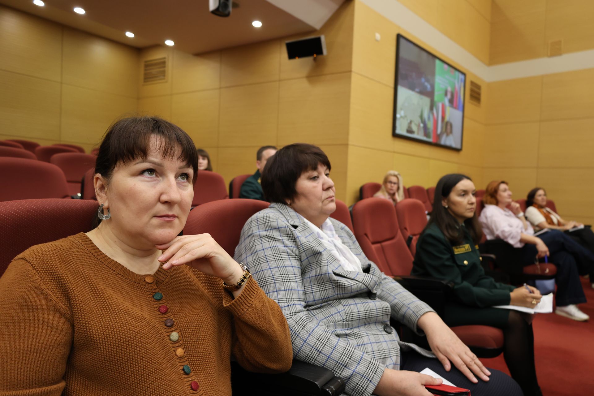 Агачлар балтадан бигрәк, уттан курка