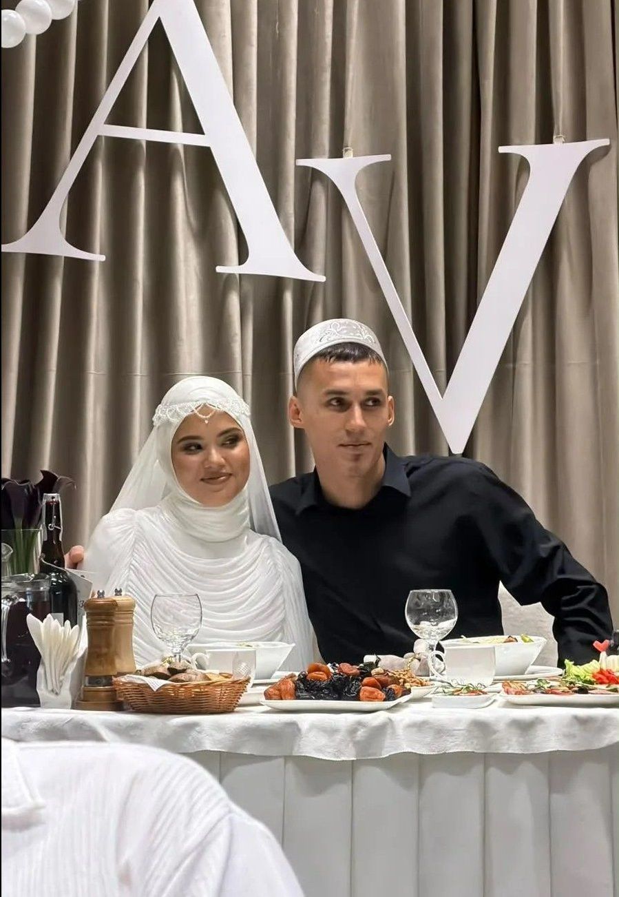 “Бер дә күрмәгән, белмәгән гаилә түгел”