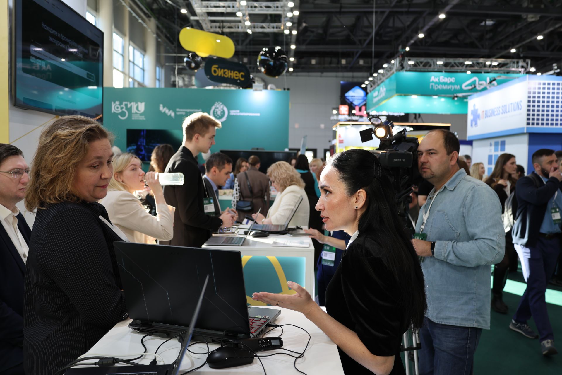 Kazan Digital Week-2026 халыкара форумыннан фоторепортаж