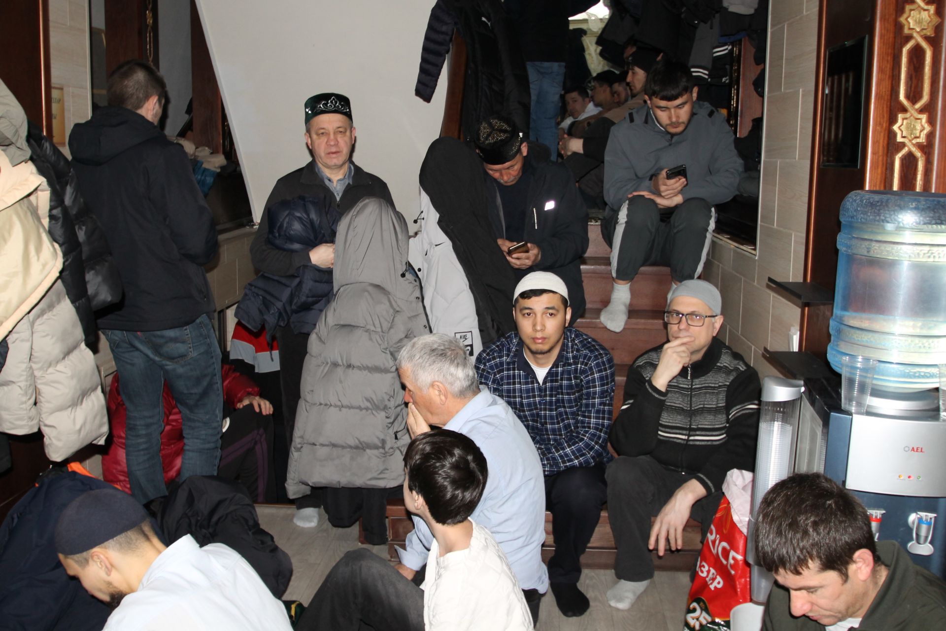 Казанның Яңа Савин районындагы «Казан нуры» мәчетендә Ураза гаете колачлы итеп үткәрелде