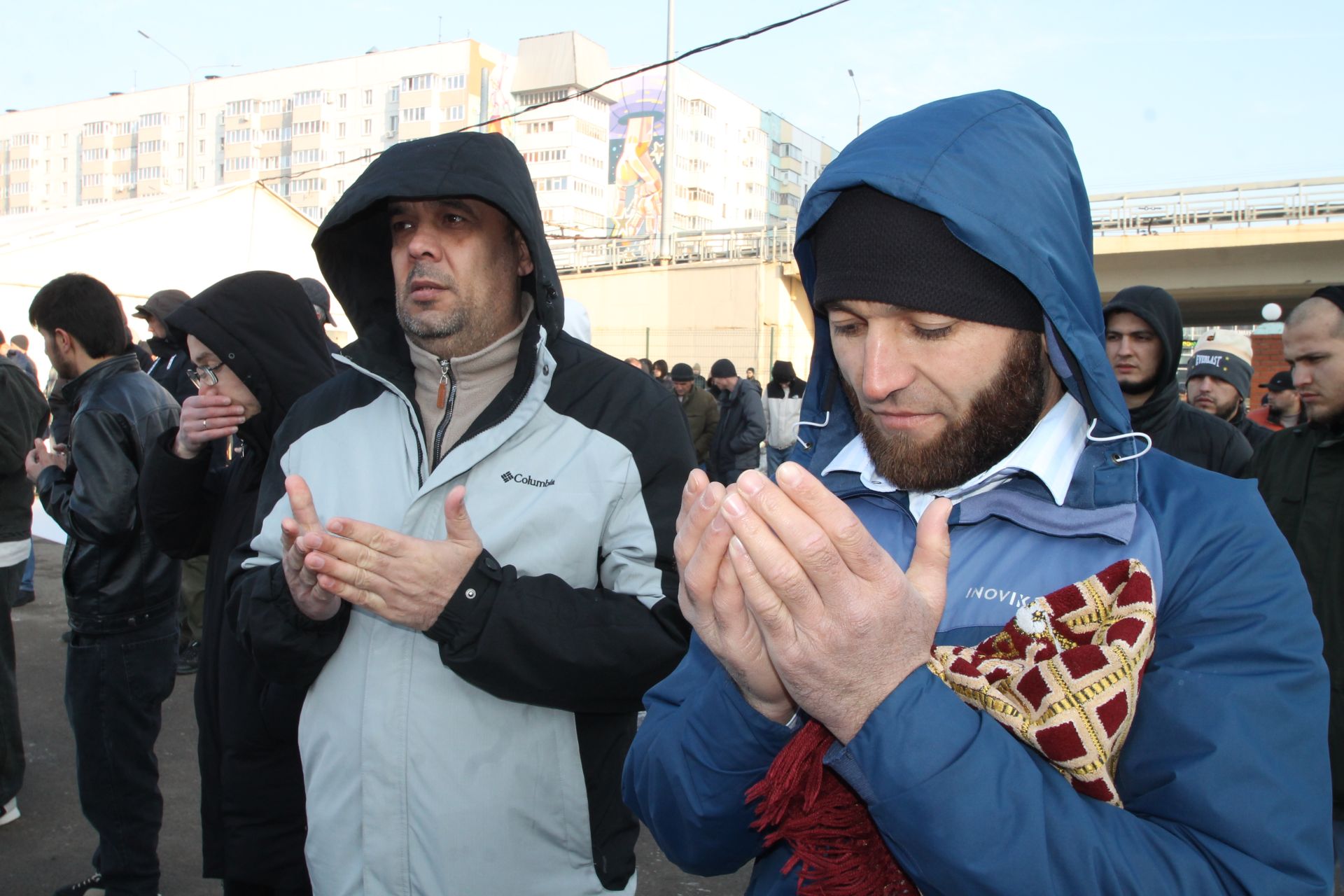 Казанның Яңа Савин районындагы «Казан нуры» мәчетендә Ураза гаете колачлы итеп үткәрелде