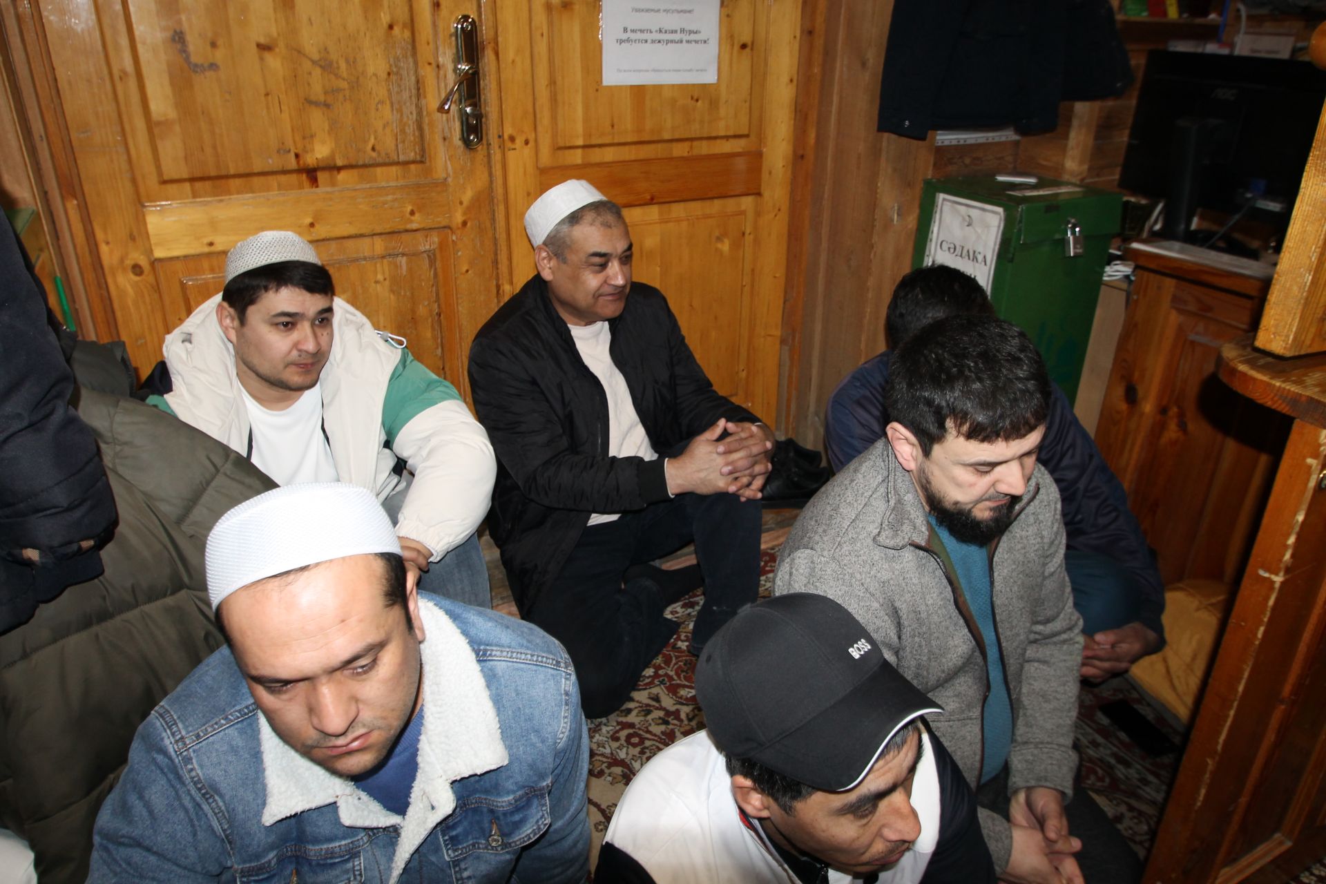 Казанның Яңа Савин районындагы «Казан нуры» мәчетендә Ураза гаете колачлы итеп үткәрелде