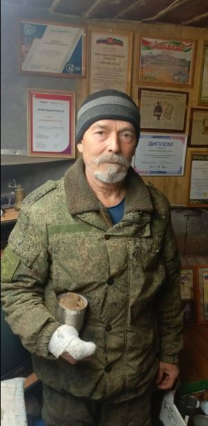 «Сорасалар да күгәрченнәремне сатмыйм, бүләк итәм»