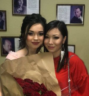 «Читтән тормыш матур күренсә дә, күңелемдә нәрсә икәнен үзем генә беләм...»