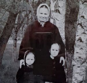 «Җанымны көйдереп сорамасагыз да була иде инде, тагын чәчби»