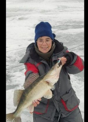 “Дәү әни, сиңа балыкка барырга вакыт!” Рәмзия боз өстендә тынычлык таба