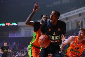 Халыкара аренага кайту процессы дәвам итә