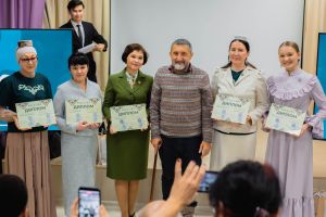 Данис Шакиров: «Татар теле һәм әдәбияты укытучылары – безнең таяныч, безнең терәк!»