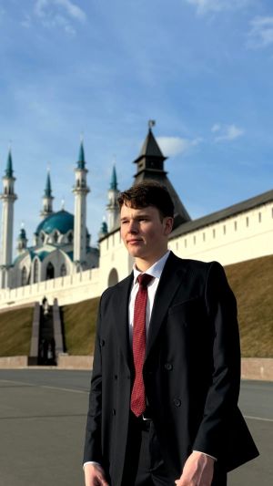 100 балл туплауның сере нидә? Үзе хафиз, үзе отличник һәм хаҗи