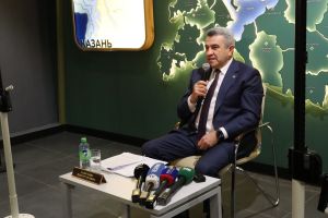 Илсур Һадиуллин 9нчы сыйныфны тәмамлаучыларга: “Хәйлә юлы белән техникумнарга укырга керәм дип уйламагыз”